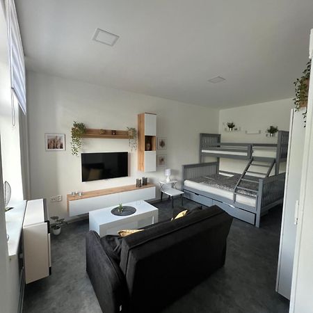 Apartman V Centru Trutnova Exteriör bild